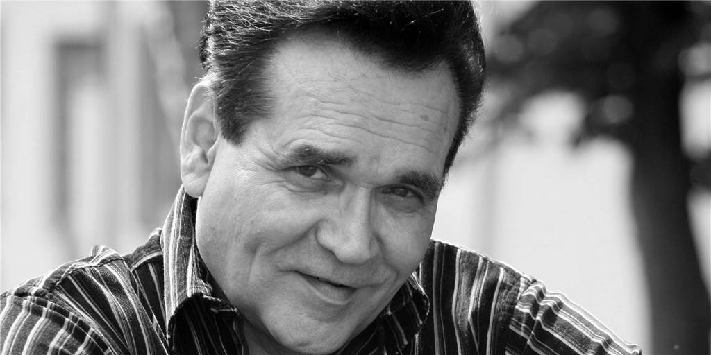 „Herzensguter Mensch“: Weggefährte erinnert sich an Ted Herold (†79) Ted Herold ist am Samstag (20.11.) im Alter von 79 Jahren in Dortmund bei einem Brand gestorben.
