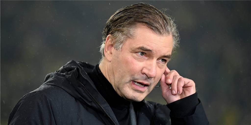 BVB-Sportdirektor Zorc lobt Torschütze Malen - und warnt vor Wolfsburg BVB-Sportdirektor Zorc lobt Torschütze Malen - und warnt vor Wolfsburg