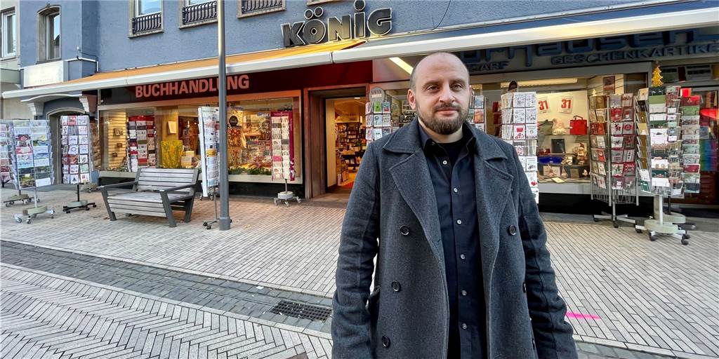 Buchhändler sieht Wolfsfamilie unweit einer Wohnsiedlung in Dorsten Buchhändler Apolonius Parrenin