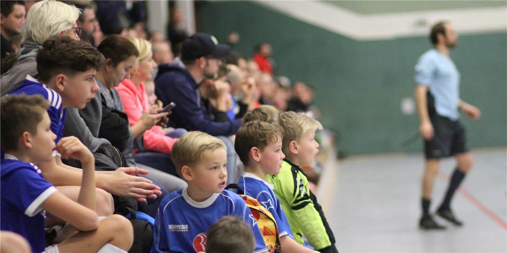 Corona-Absage: Bergkamener Stadtmeisterschaft fällt aus – „Keiner wollte Verantwortung übernehmen“ Die Bergkamener Fußball-Stadtmeisterschaften fallen dieses Jahr aus.