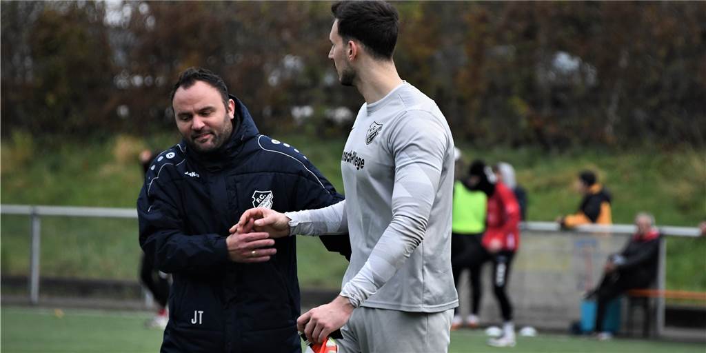 FC Frohlinde verbucht die Chancen, Hombruch schießt die Tore FC Frohlinde verbucht die Chancen, Hombruch schießt die Tore