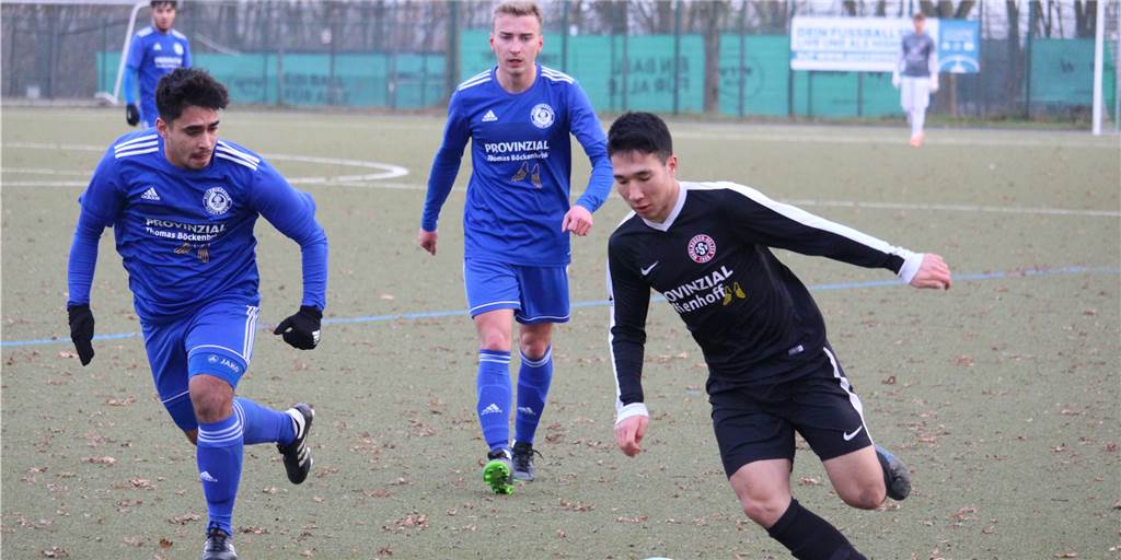Auch ohne Cheftrainer und Top-Stürmer: SSV Mühlhausen überfährt Holzwickedes U23 Auch ohne Cheftrainer und Top-Stürmer: SSV Mühlhausen überfährt Holzwickedes U23