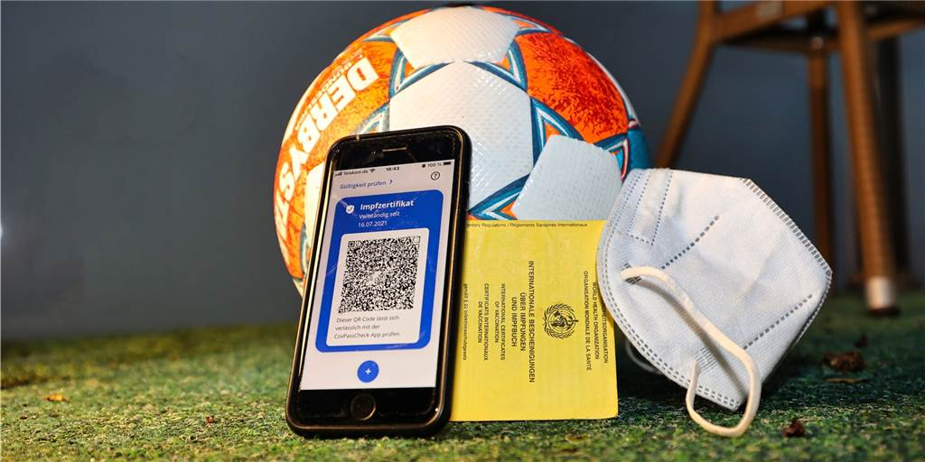 Umschwenken von 2G zu 3G im Amateurfußball – absolut unnötig Sportler und Zuschauer müssen im Winter 2021 nachweisen, dass sie geimpft oder genesen sind - oder einen aktuellen PCR-Test vorweisen.