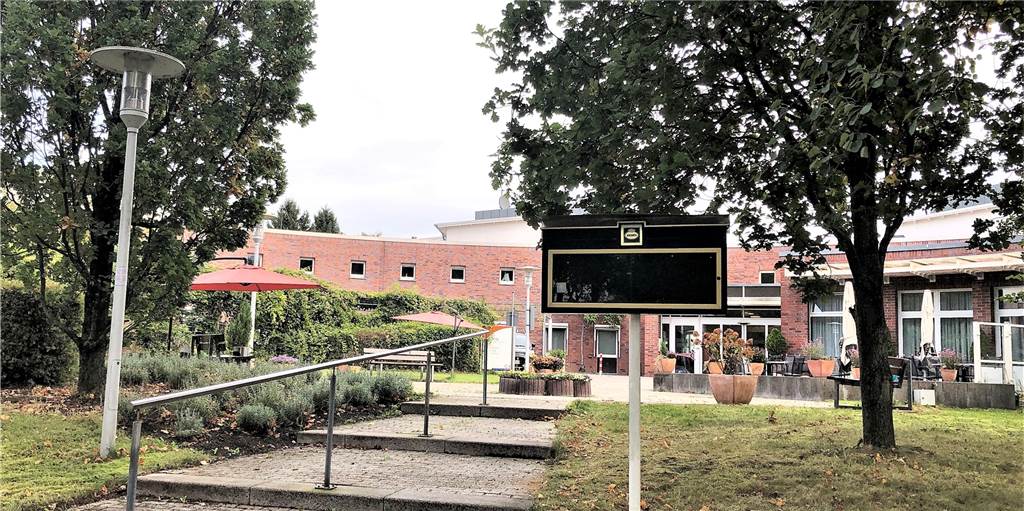 Corona-Ausbruch im Seniorenheim: Zehn Infizierte, zwei Verstorbene In einem Seniorenheim im Dortmunder Westen hat sich erneut das Coronavirus ausgebreitet.