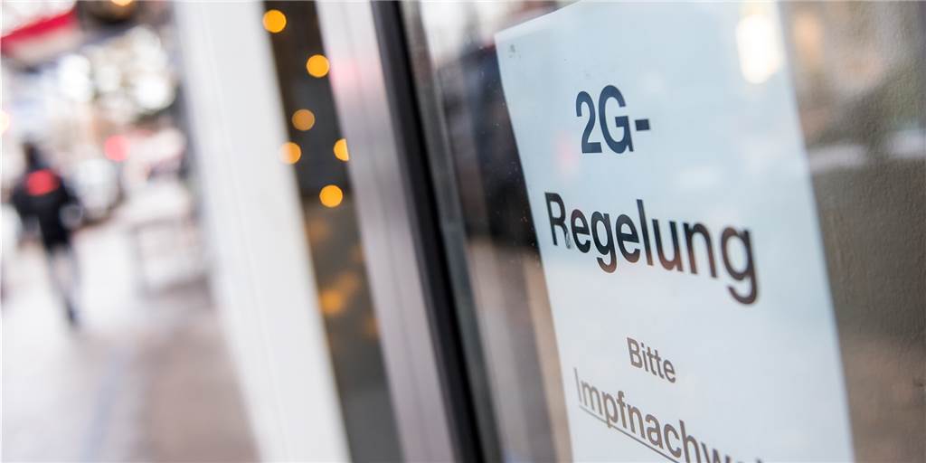 2G in Lüner Geschäften: „Völliger Schwachsinn“ oder gute Lösung? Kunden müssen in Geschäften bald möglicherweise ihren 2G-Status nachweisen.