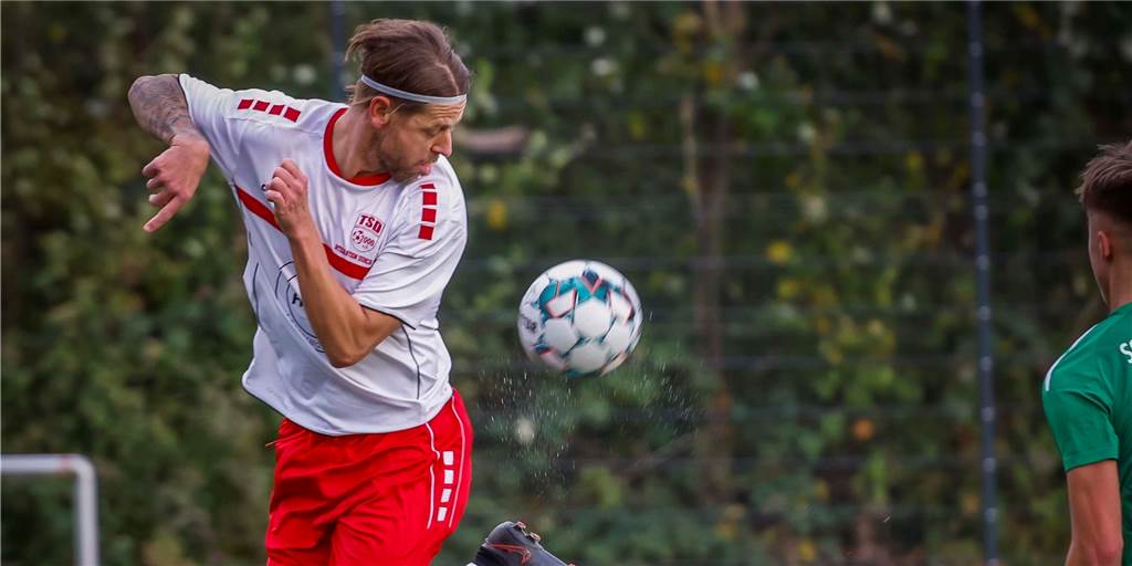 Reichwein spricht über sein Sieben-Tore-Spiel für Türkspor - und Bövinghausen-Gerüchte Marcel Reichwein kann mit dem Ball umgehen und hat einen ausgeprägten Torreicher.