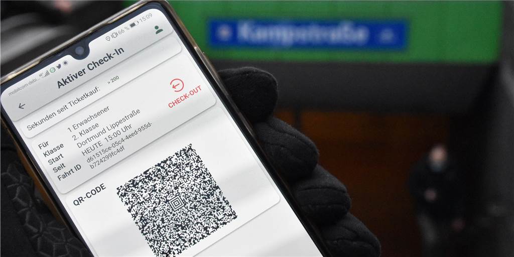 Handy-Ticket Eezy: So etwas hat gefehlt - das ist aber nur der erste Schritt Die Handy-App zählt die tatsächlich gefahrenen Kilometer und berechnet so individuell den Fahrpreis.
