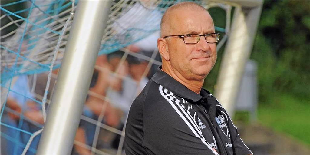 Unter Neu-Trainer Habermann hat Hennen einmal verloren - Weil die wichtigste Person fehlte Unter Neu-Trainer Habermann hat Hennen einmal verloren - Weil die wichtigste Person fehlte