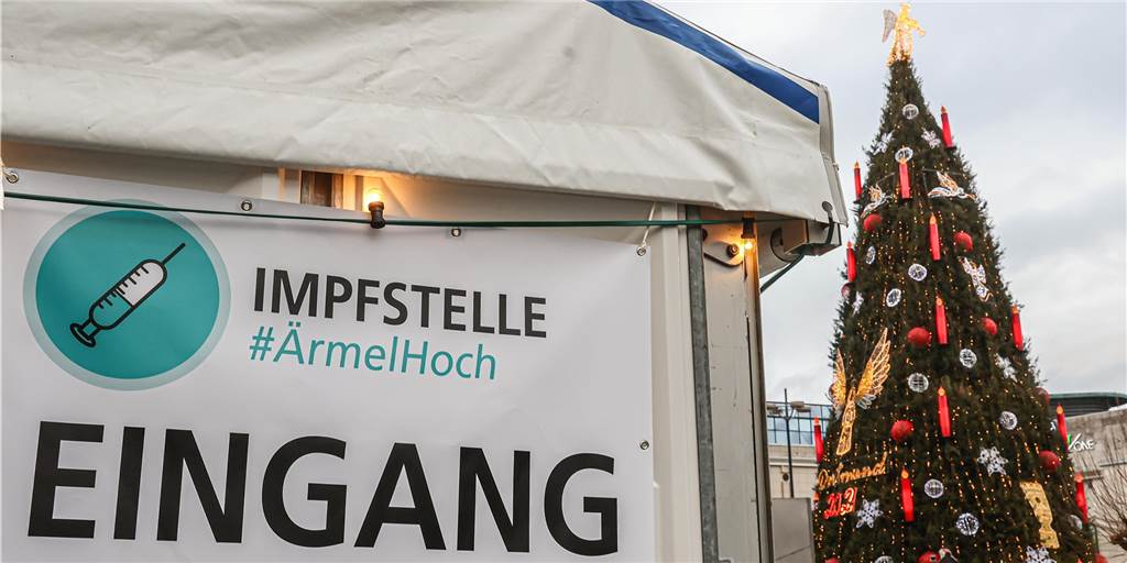Re-Live: Start am neuen Impfzelt am Dortmunder Weihnachtsmarkt Re-Live: Start am neuen Impfzelt am Dortmunder Weihnachtsmarkt