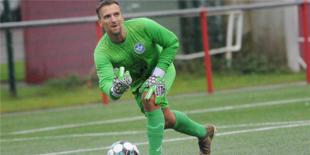 FC Castrop-Rauxel: Trainer Michael Wurst warnt vor Hochnäsigkeit gegen SuS Olfen FC Castrop-Rauxel: Trainer Michael Wurst warnt vor Hochnäsigkeit gegen SuS Olfen