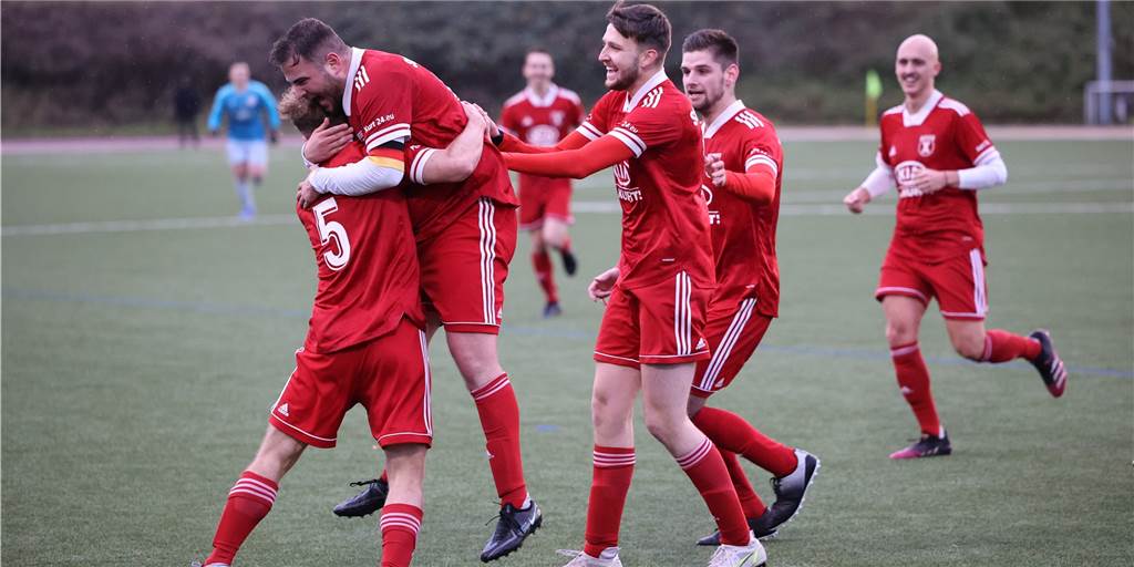 SG Castrop gelingt gegen Waltrop die tolle Aufholjagd - und verliert die Belohnung aus den Händen SG Castrop gelingt gegen Waltrop die tolle Aufholjagd - und verliert die Belohnung aus den Händen