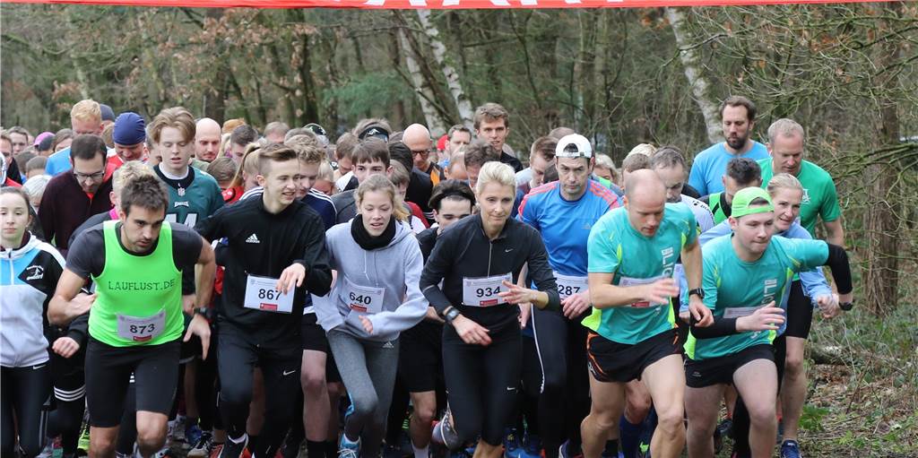 Flaesheimer Silvesterlauf abgesagt - wegen Spaziergängern im Wald Der Flaesheimer Silvesterlauf lockt immer viele Laufbegeisterte aus verschiedensten Orten an.