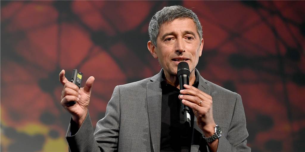Ranga Yogeshwar gratuliert: Ares Lünen beeindruckt mit Innovationen Ranga Yogeshwar gratuliert: Ares Lünen beeindruckt mit Innovationen