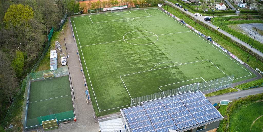 FC Frohlinde legt los: Tribünenbau soll zum Rückrundenstart fertig sein