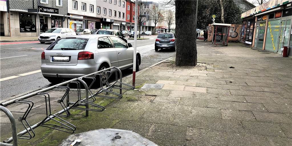 Einkaufsstraße im Dortmunder Westen ist ihren Mini-Schandfleck los Die Einkaufsstraße wurde von Dortmunds vielleicht kleinstem Schandfleck befreit. Er befand sich direkt vor dem Baum.