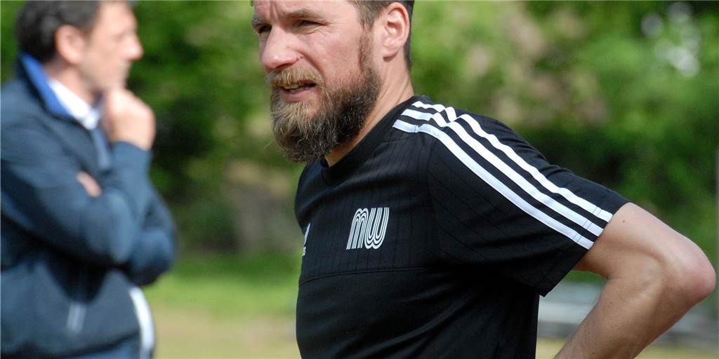 Interview nach Entlassung: Wischerhoff will „auch weiterhin zu den Spielen gehen“ Marc Wischerhoff spricht im Interview über seine Entlassung beim VfB Kirchhellen.