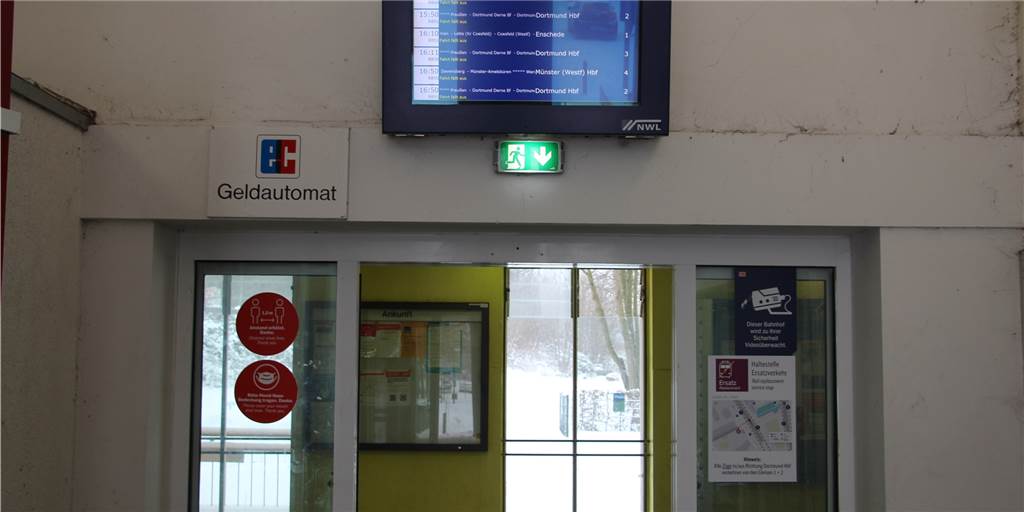 Zugbegleiter beleidigt, gewürgt und geschlagen: 25-Jähriger festgenommen Im Lüner Hauptbahnhof begann die Fahrt, die mit einer handfesten Auseinandersetzung endete.