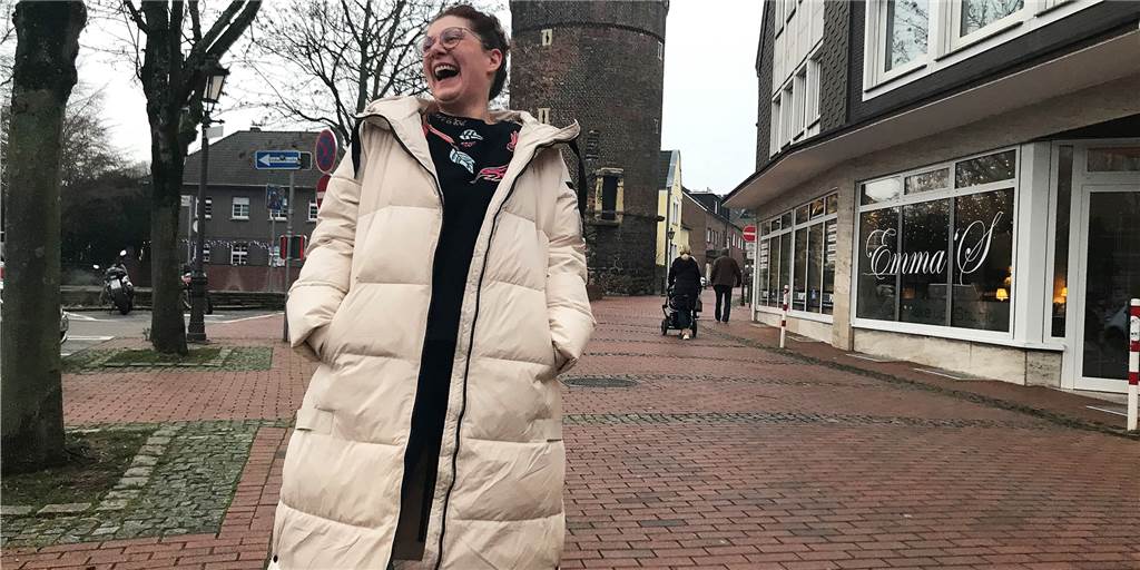 Tiktokerin Jana Crämer im Video-Interview: „Haltern ist eine tolle Stadt“ Tiktokerin Jana Crämer im Video-Interview: „Haltern ist eine tolle Stadt“