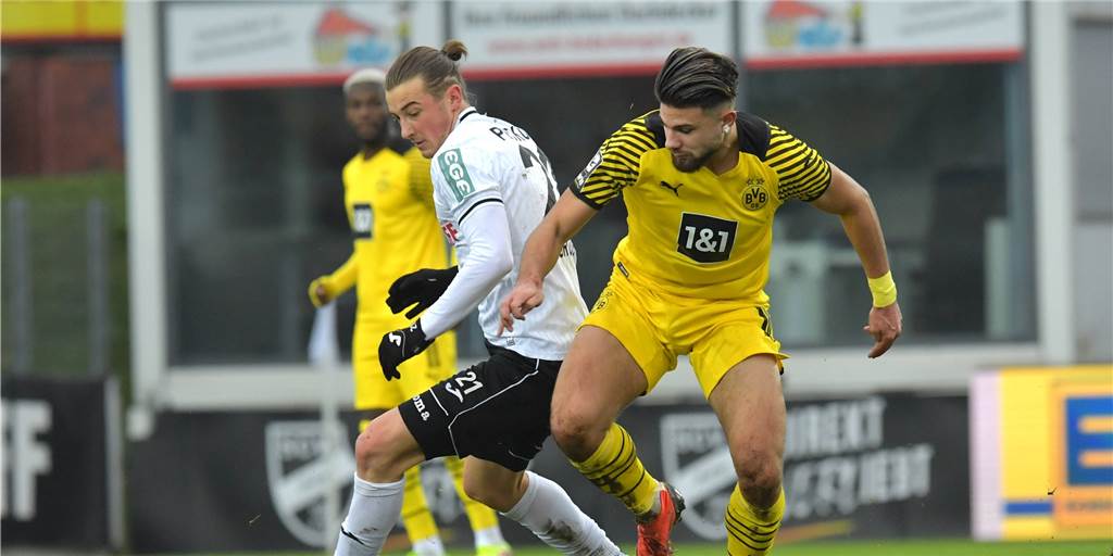 BVB-U23 empfängt die Chaos-Löwen - Maaßen muss die Abwehr umbauen BVB-U23 empfängt die Chaos-Löwen - Maaßen muss die Abwehr umbauen