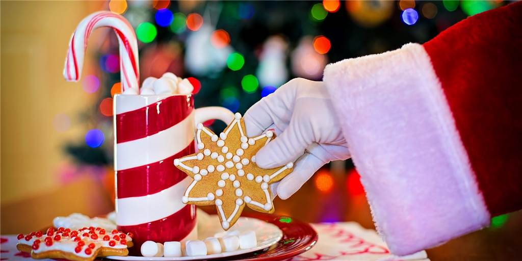 Weihnachten: Viele Traditionen sind noch gar nicht wirklich alt Wer ist an Weihnachten eigentlich für die Geschenke zuständig? Das Christkind, der Weihnachtsmann oder etwa doch der Nikolaus?