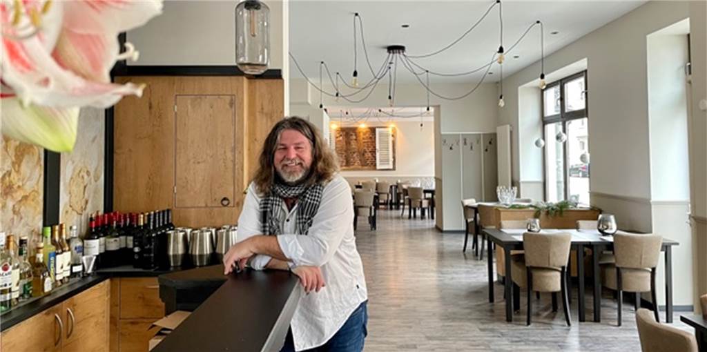 Neues Restaurant im Dortmunder Süden: Slow Food mit internationalem Touch Asterios Lampos hat das ehemalige Sparta übernommen und neu gestaltet.