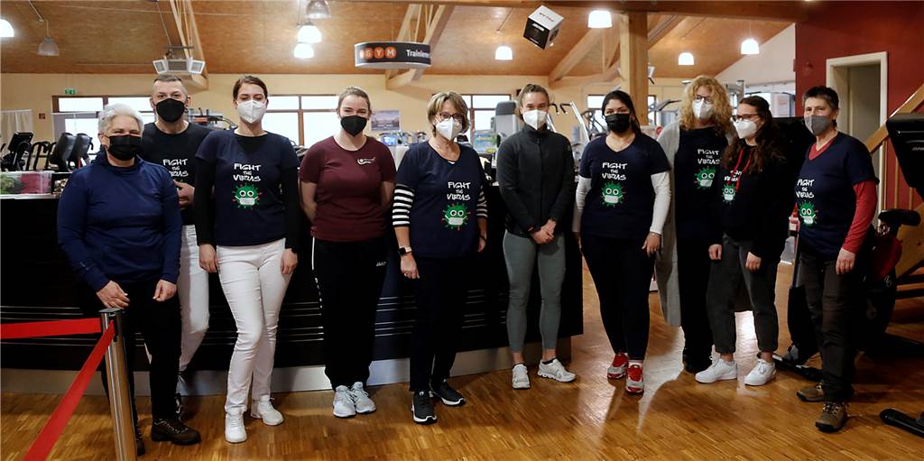 Impfen im Fitnessstudio: 300 Dosen standen am Samstag zur Verfügung Die Teams des Studios Provital und der Praxis Dr. Annette Rudolph und Olav Schmieder waren bei der Impfaktion im Einsatz.