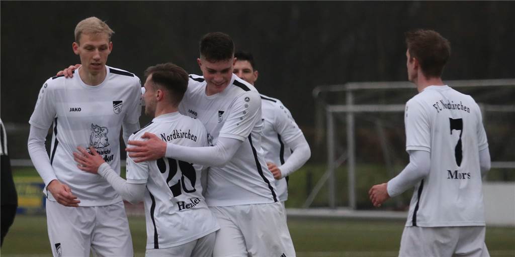 Mengede 08/20 schenkt FC Nordkirchen Herbstmeisterschaft, aber es dürfte das letzte Geschenk sein Der FC Nordkirchen bejubelt die Herbstmeisterschaft.
