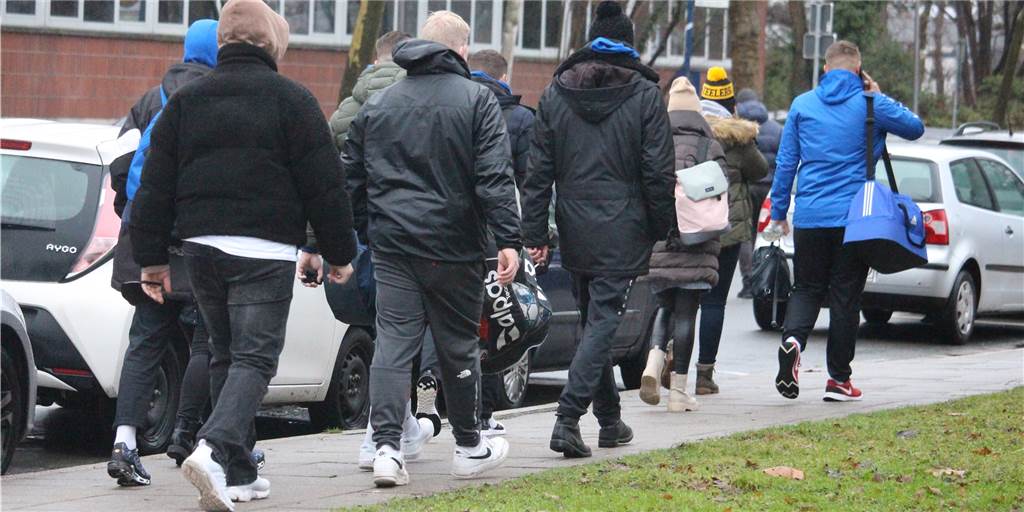 Kamener SC baut Tabellenführung kampflos aus - Zuschauer bekommen ihr Geld zurück Kamener SC baut Tabellenführung kampflos aus - Zuschauer bekommen ihr Geld zurück