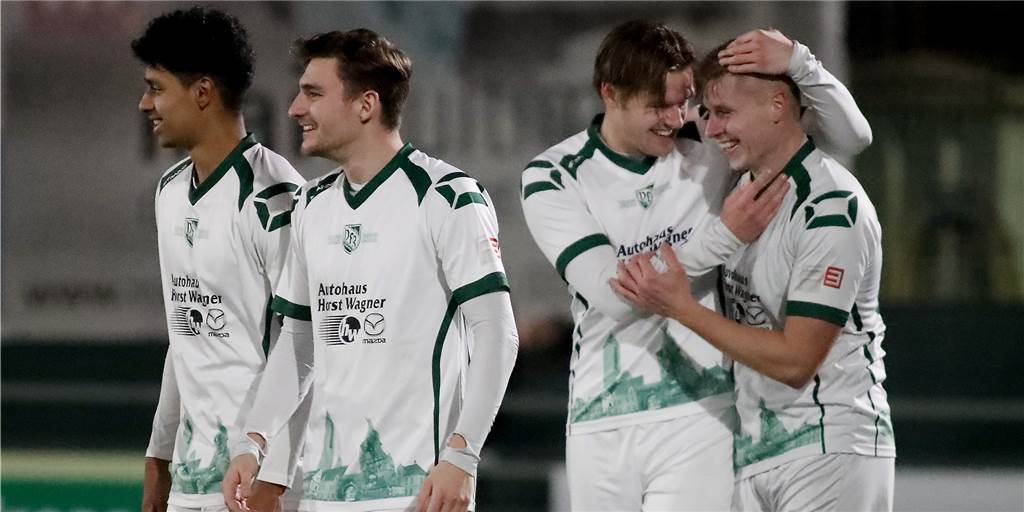 Mengede verliert 1:5, Sölde ist Herbstmeister - alle Infos zu Dortmunds Bezirksligisten Mengede verliert 1:5, Sölde ist Herbstmeister - alle Infos zu Dortmunds Bezirksligisten