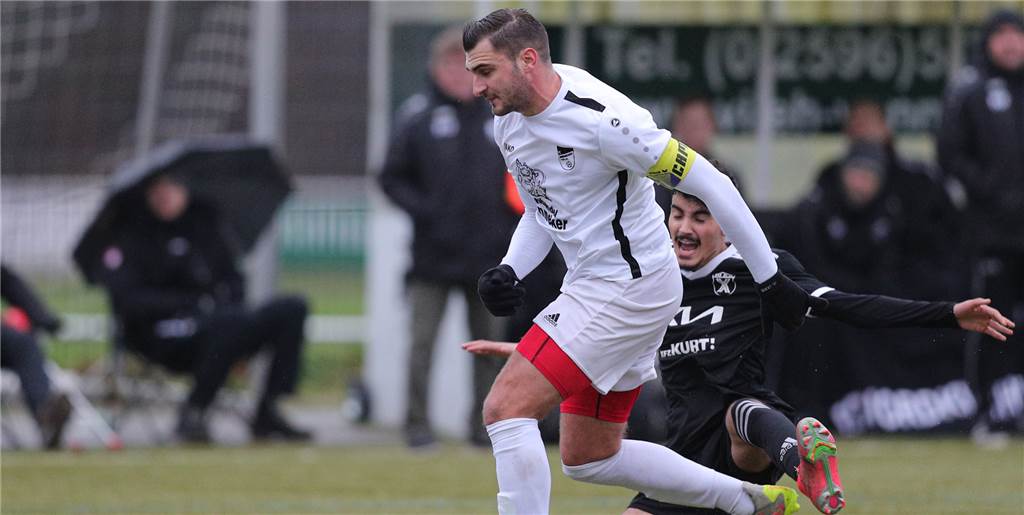 Im Video: FC Nordkirchen gewinnt fast zweistellig – Plechaty: „Das ging in der Höhe voll in Ordnung“ Im Video: FC Nordkirchen gewinnt fast zweistellig – Plechaty: „Das ging in der Höhe voll in Ordnung“
