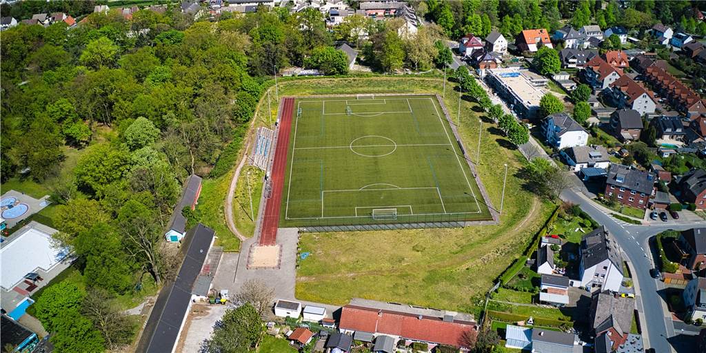Arminia Ickern und Sportfreunde wollen Bagger in die Glückauf-Kampfbahn holen Wenn es nach den Fußballern des SC Arminia Ickern und der SF Habinghorst/Dingen geht, soll in naher Zukunft in der Glückauf-Kampfbahn gebaut werden.