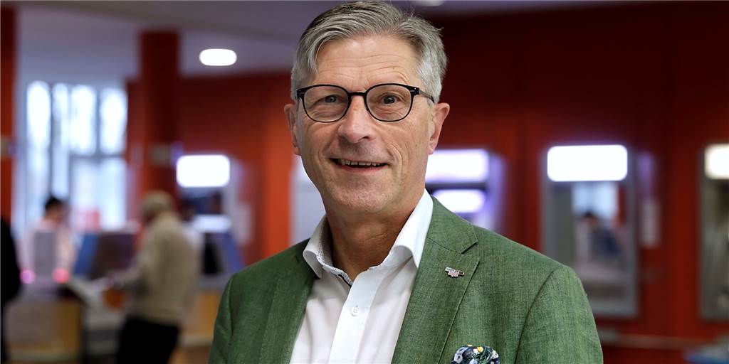 Sparkassenkunden investieren verstärkt in nachhaltige Unternehmen Das Kreditgeschäft der Stadtsparkasse hat sich besonders positiv entwickelt, berichtet Vorstandsvorsitzender Helmut Kanter.