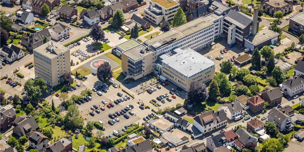 KKRN zu Impfpflicht: „Werden uns wohl von Mitarbeitenden trennen müssen“ Das Sixtus-Hospital in Haltern gehört zum KKRN-Klinikverbund.