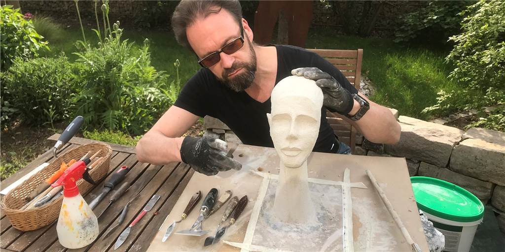 Markus Wengrzik ist Lüner Kulturpreisträger 2021: „Tolle Bestätigung“ Markus Wengrzik ist ein vielseitiger Künstler. Er wurde jetzt mit dem Kulturpreis 2021 der Stadt Lünen ausgezeichnet.