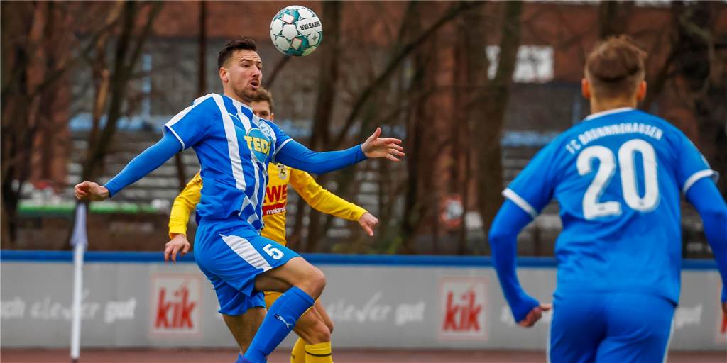 Ex-Spieler schießt beinahe den FC Brünninghausen ab – eine Stunde in Unterzahl Ex-Spieler schießt beinahe den FC Brünninghausen ab – eine Stunde in Unterzahl