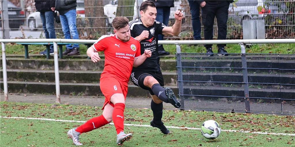 Aufstellungen, Torschützen, Platzverweise: So haben Castrop-Rauxels Fußballteams gespielt Aufstellungen, Torschützen, Platzverweise: So haben Castrop-Rauxels Fußballteams gespielt