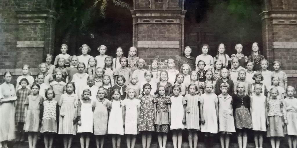Agathaschule schmiedete Bündnisse fürs Leben: 95-Jährige erzählt davon