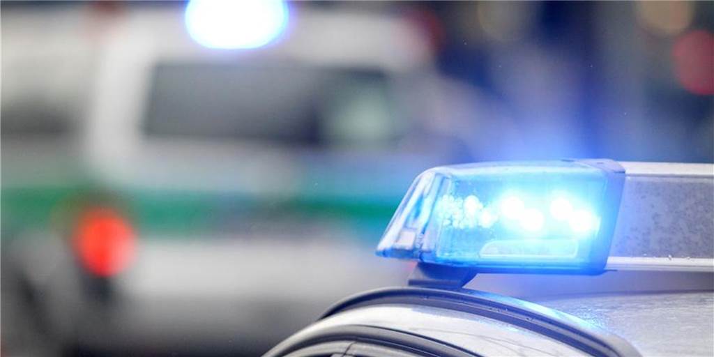 Polizei beendet Autokorso von Impfgegnern in Dorsten vorzeitig Polizei beendet Autokorso von Impfgegnern in Dorsten vorzeitig