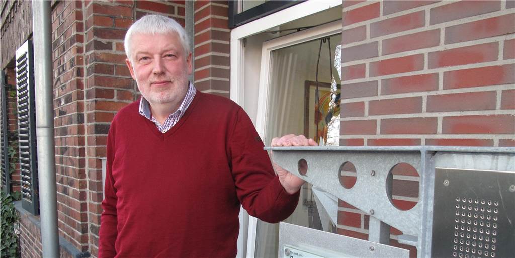 Ahauser Tierärzte wollen im Notfall auch gegen Corona impfen Dr. Bernhard Woltering, Fachtierarzt für Schweine, sieht die Region beim Impfen gegen das Corona-Virus gut versorgt. Auch ohne den Einsatz der Tierärzte.
