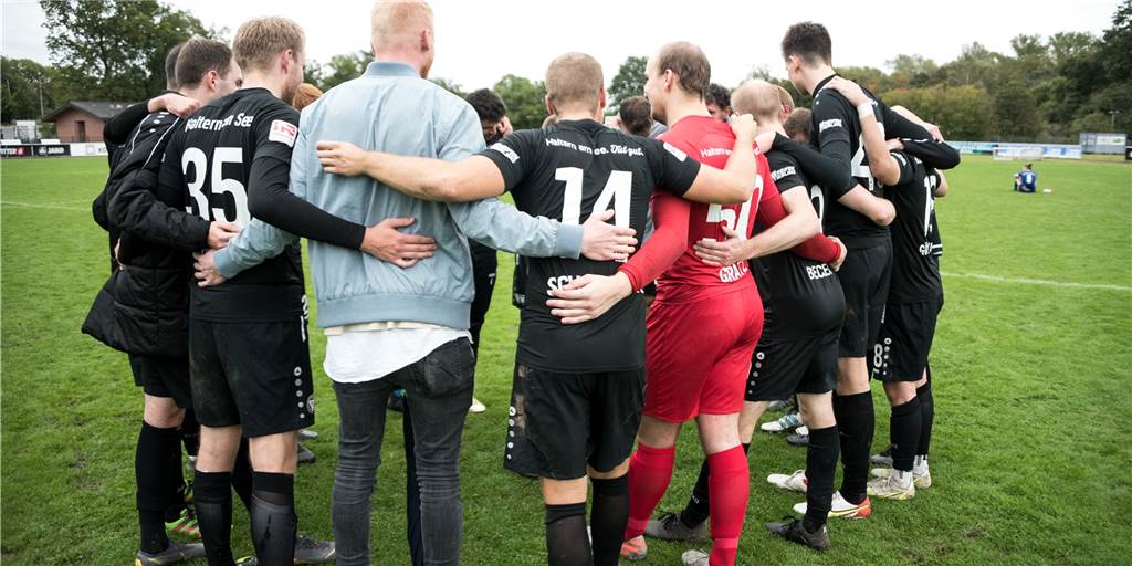 Spieler meldet sich vom TuS Haltern ab - „Er sieht sich zu Höherem berufen“ Ein Spieler, der zuletzt in der Landesliga-Mannschaft des TuS Haltern am See zum Einsatz kam, hat sich vom Verein abgemeldet.