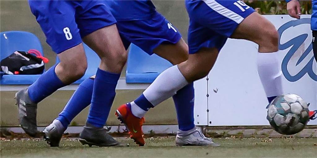 Dortmunder Bezirksligist verlängert mit sechs Spielern - auch der Kapitän ist dabei Gleich sechs Spieler bleiben einem Dortmunder Bezirksligisten erhalten.