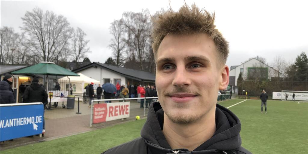 Kaiseraus Lars Suhr im Video: „Mein Torwart-Coach trainierte schon Jens Lehmann“ Einer von drei Keepern, die der SuS Kaiserau in der Rückserie aufbieten kann: Lars Suhr vom SuS Obneraden.