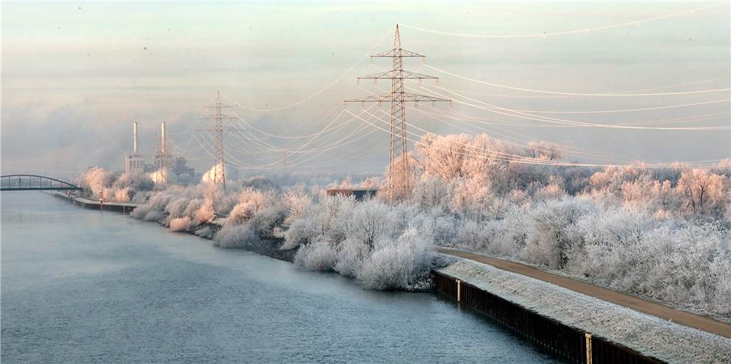 Schnee an Weihnachten? So stehen die Chancen in Haltern am See Kurz vor Weihnachten hüllt Frost die Landschaft in Haltern in eine winterliche Idylle.