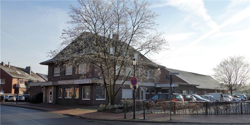 Neue Ortsmitte für Raesfeld: Bürger sollen einbezogen werden Das ehemalige Haus Epping gehört zum Bereich des Raesfelder Ortskerns, der im Jahr 2022 überplant werden soll.