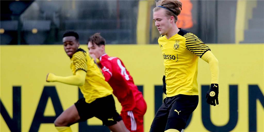 Das 40-Tore-Duo der BVB-U19: Es hat gedauert, bis es zusammengefunden hat Das 40-Tore-Duo der BVB-U19: Es hat gedauert, bis es zusammengefunden hat