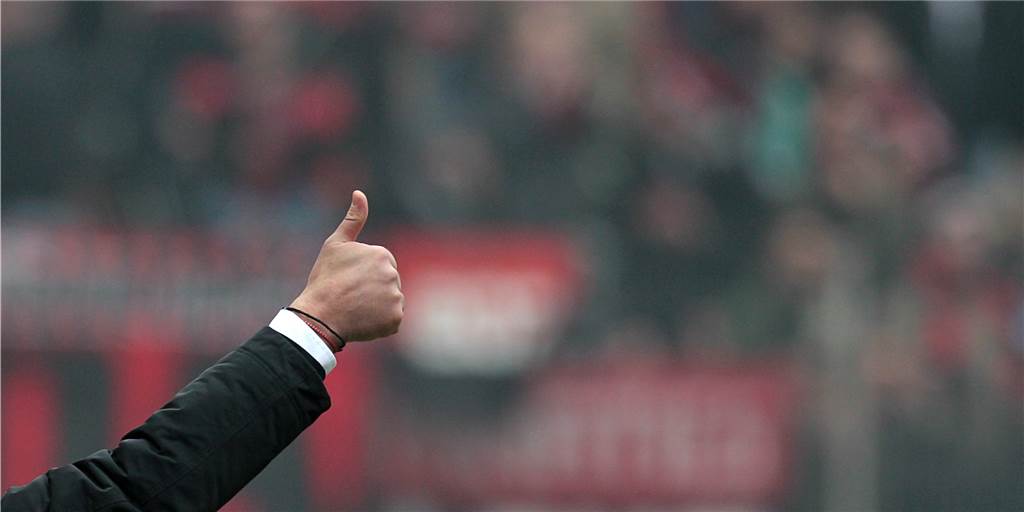 Drei Siege aus vier Spielen: Eving Selimiye Spors neuer Trainer ist ein Helfer Drei Siege aus vier Spielen: Eving Selimiye Spors neuer Trainer ist ein Helfer