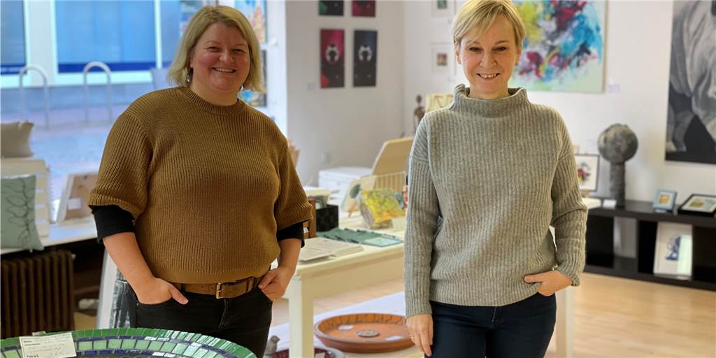 Kultur-Kita aus Hörde plant spannendes Projekt mit Dortmunder Künstlern Die Künstlerinnen Kirstin Hein (l.) und Sabine Leven (r.) organisieren die Atelier-Reise für die Kita-Kinder.