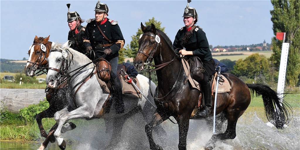 Als Schweizer Dragoner bei der Deutschen Meisterschaft - eine Schermbeckerin macht‘s möglich Deutsche Kavalleriemeisterschaft, Talina Lorei