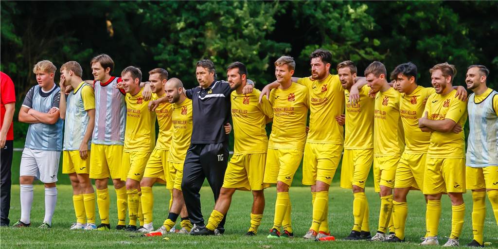 Bezirksliga-Topteam verlängert mit Trainer: „Die Mission ist noch nicht zu Ende“ Bezirksliga-Topteam verlängert mit Trainer: „Die Mission ist noch nicht zu Ende“