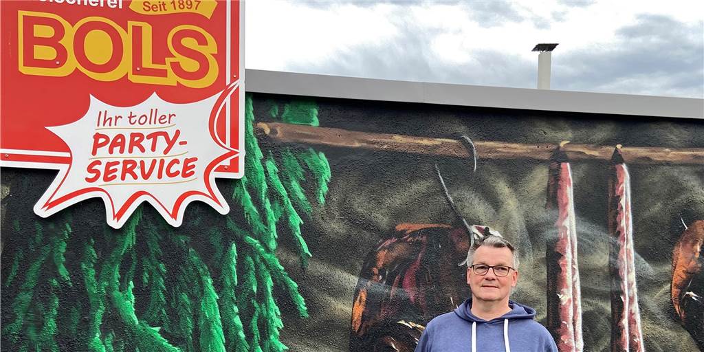 Im Video: Die Fleischerei Bols ist nun Geschichte – Kunden verabschieden sich Fleischermeister Willi Bols musste seinen Traditions-Betrieb in Castrop-Rauxel aus gesundheitlichen Gründen schließen.